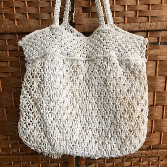 Vintage handmade macrame bag with pocket! - Picture 3 of 8